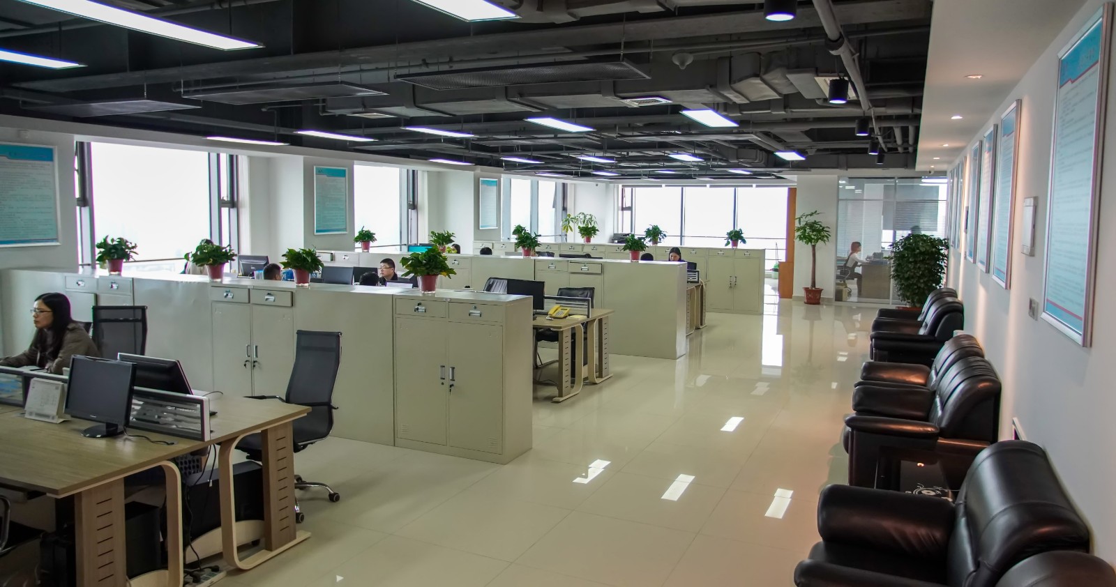 6374151083161358596637026