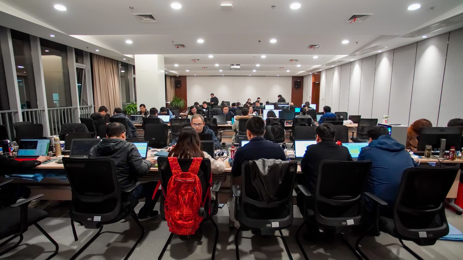 6374333029471618754800868